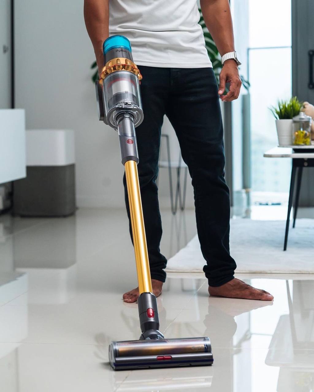 جارو برقی دایسون مدل V15 Detect Absolute plus
